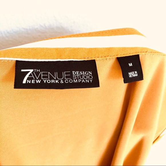 NEW YORK & COMPANY STRIPED BLOUSE.SIZE MEDIUM - Picture 5 of 5